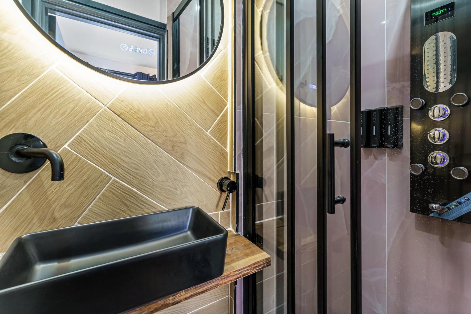 G Eighty Four Aparthotel Λονδίνο Εξωτερικό φωτογραφία