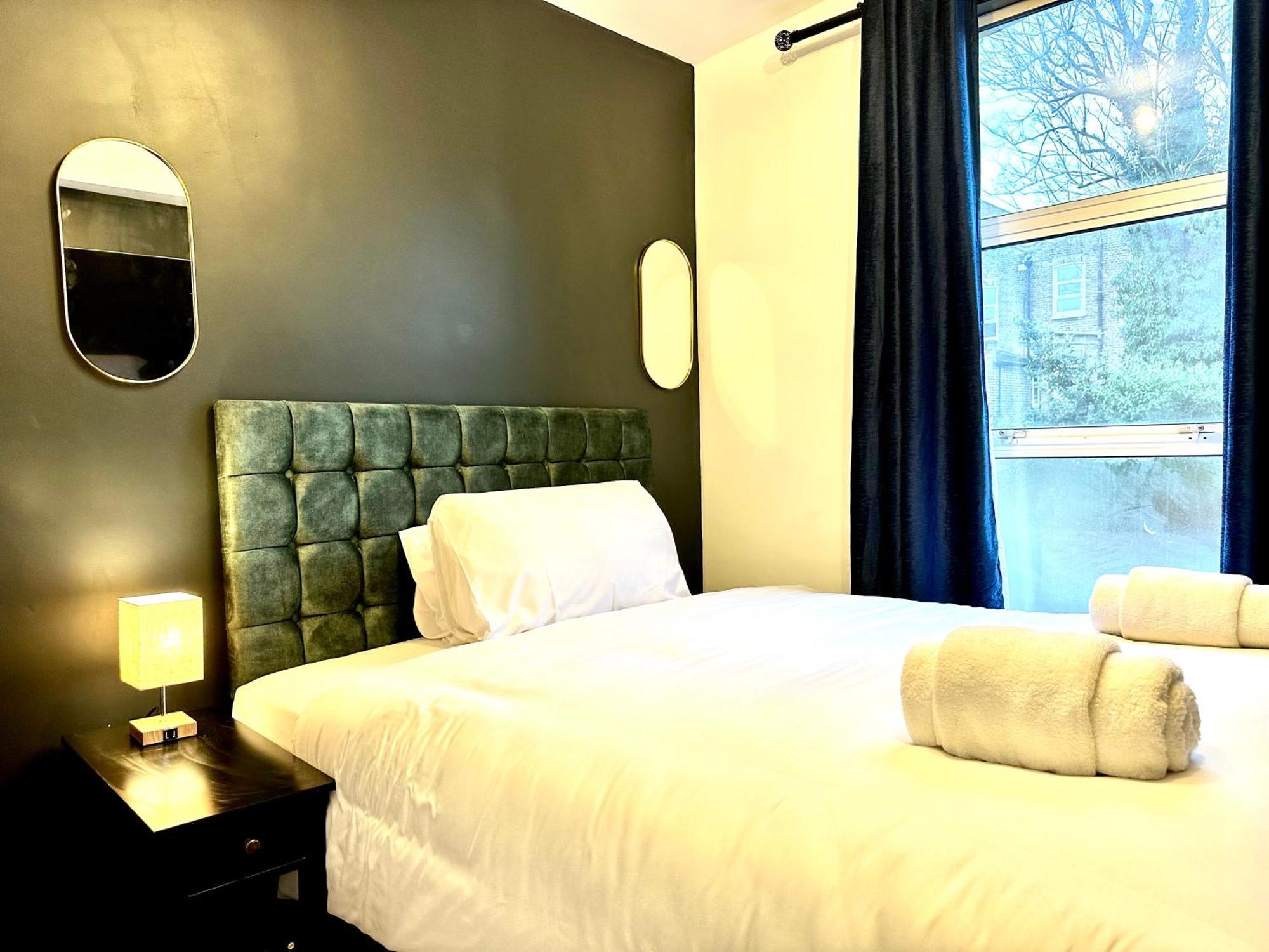 G Eighty Four Aparthotel Λονδίνο Εξωτερικό φωτογραφία