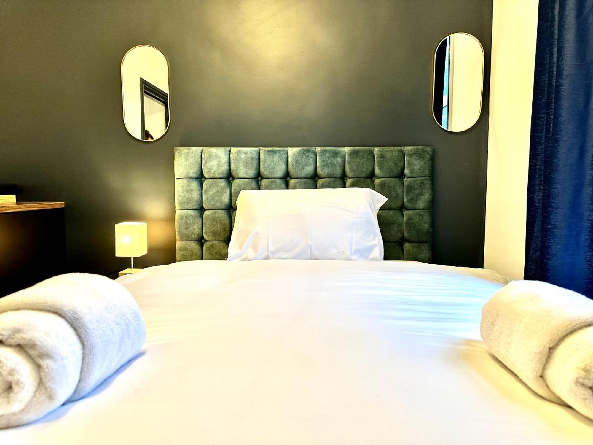 G Eighty Four Aparthotel Λονδίνο Εξωτερικό φωτογραφία