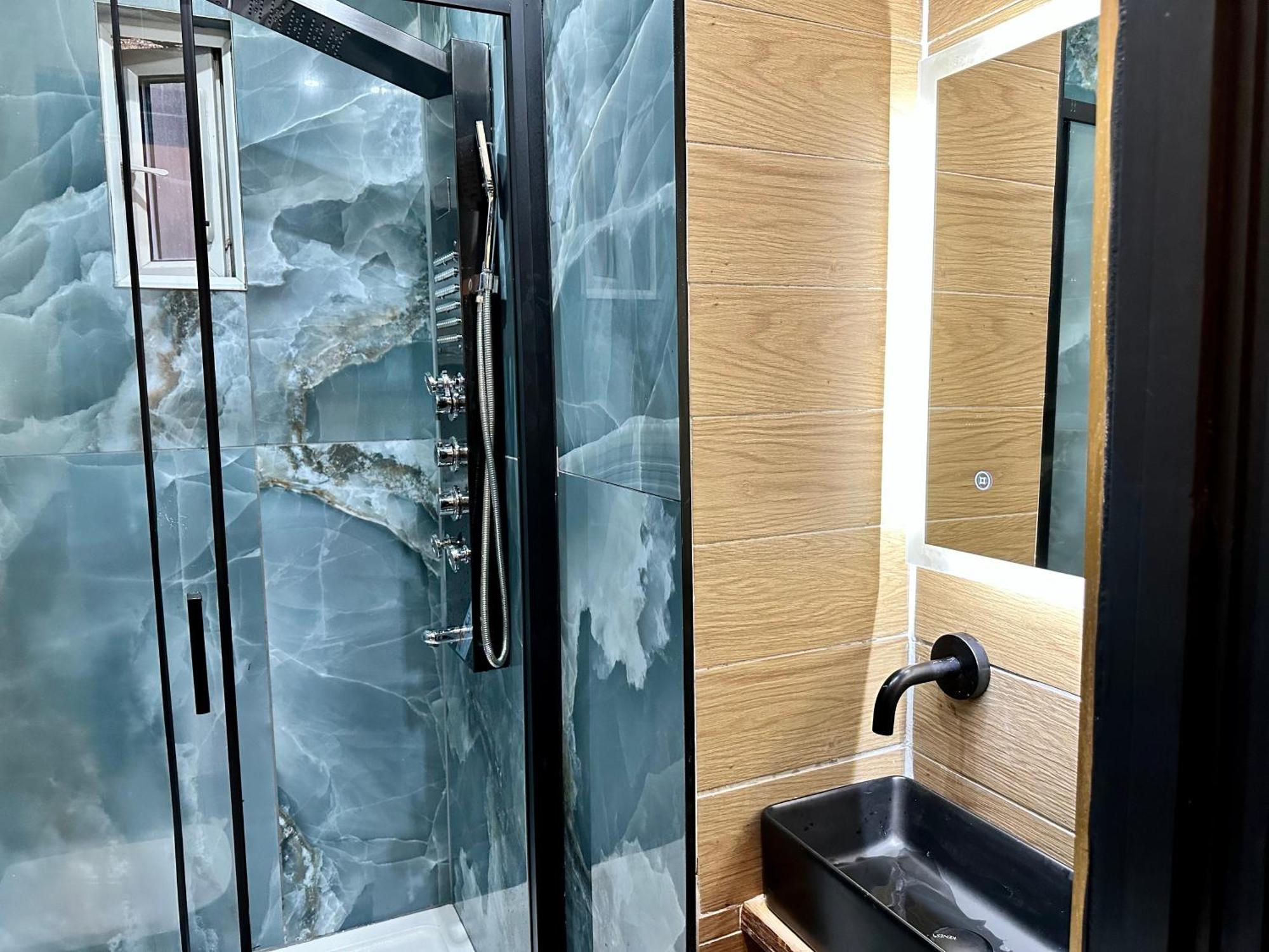 G Eighty Four Aparthotel Λονδίνο Εξωτερικό φωτογραφία