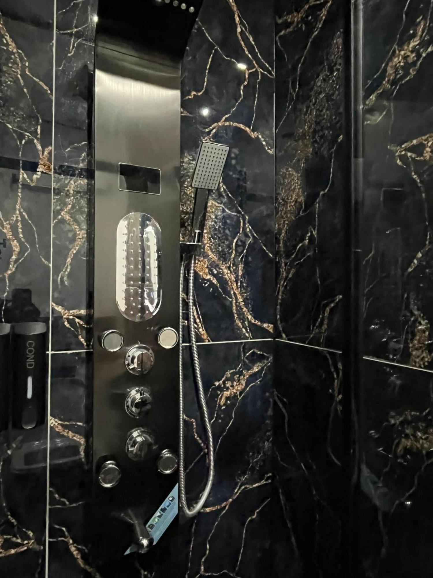 G Eighty Four Aparthotel Λονδίνο Εξωτερικό φωτογραφία